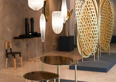 Design e Arredi in Metallo per Galleria d’Arte | Parigi